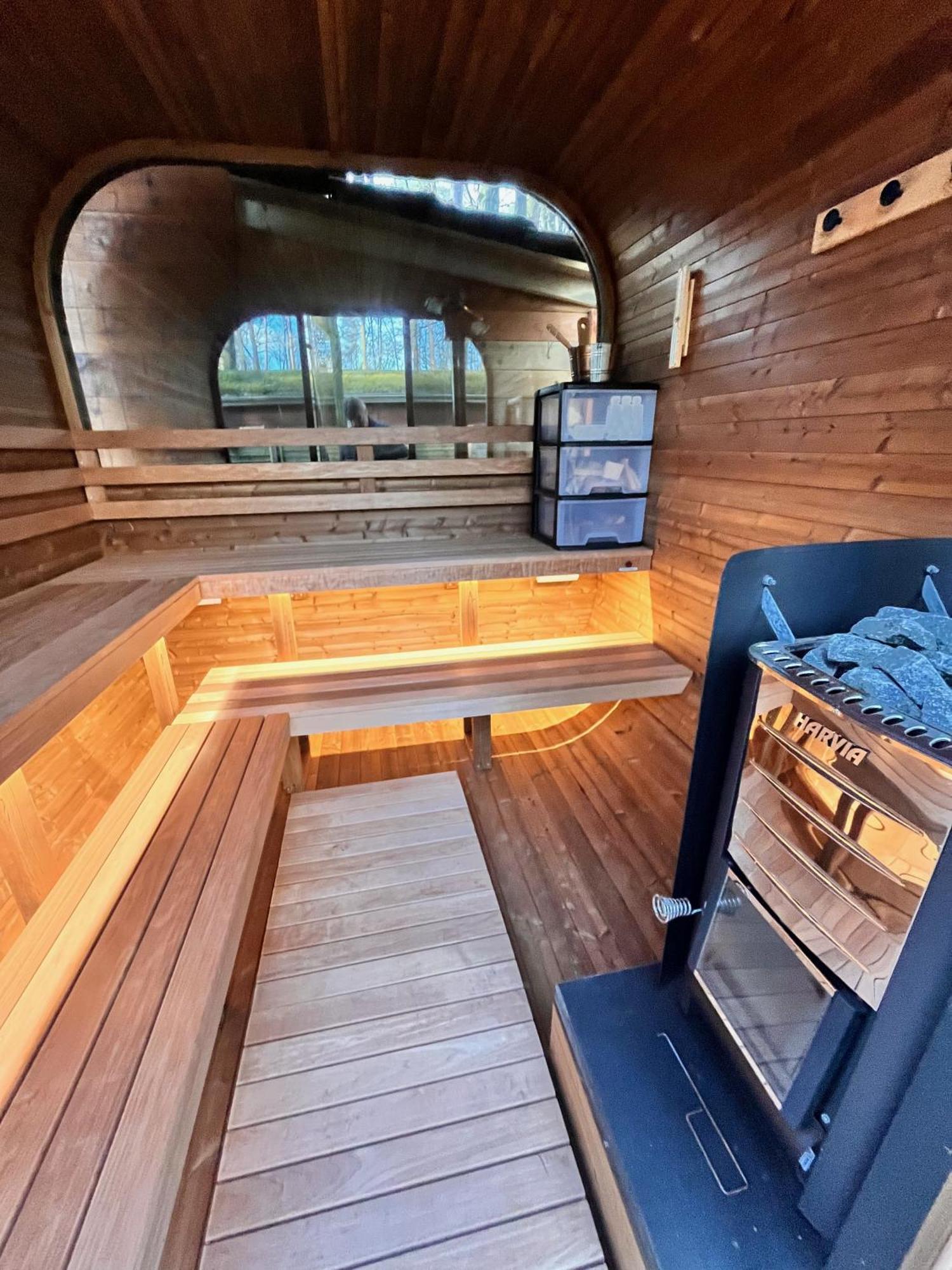 Vakantiechalet Voor 4 Plus 2 Met Sauna Lanaken Exterior photo