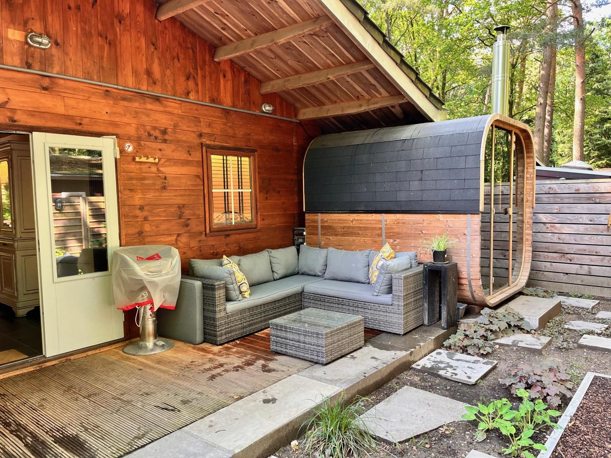 Vakantiechalet Voor 4 Plus 2 Met Sauna Lanaken Exterior photo